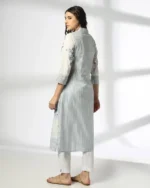 Women Floral Print Straight Kurta - Image 3